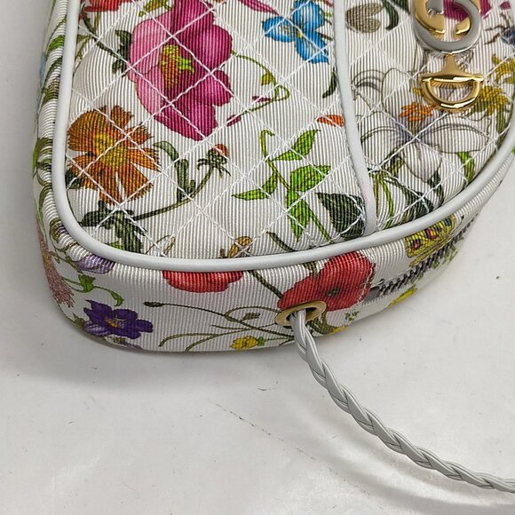 Authentic Gucci White Canvas Shoulder Bag mon962-110525 - Picture 6 of 16